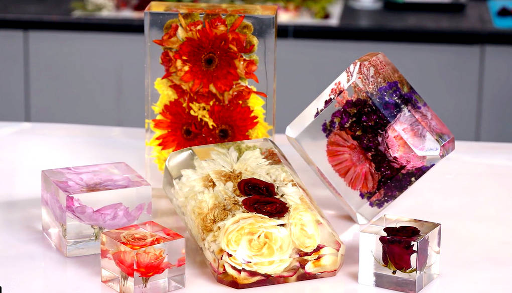 resin flower paperweight